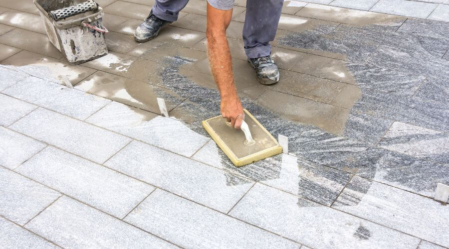 Professional gutter cleaning in Slaughter, LA